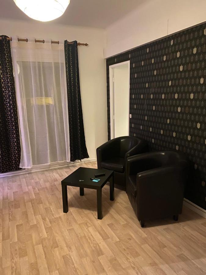 Hotel De Thau Mèze Екстериор снимка