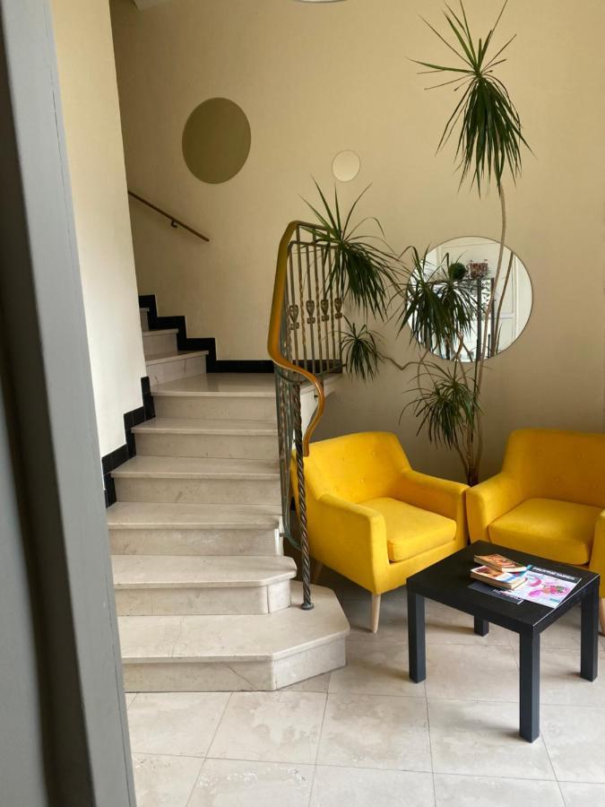 Hotel De Thau Mèze Екстериор снимка