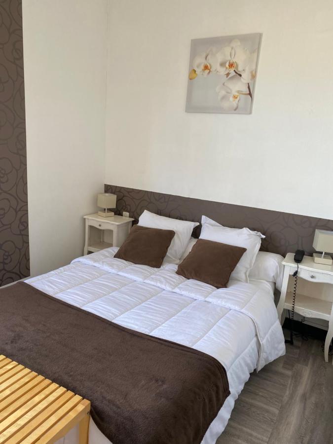 Hotel De Thau Mèze Екстериор снимка