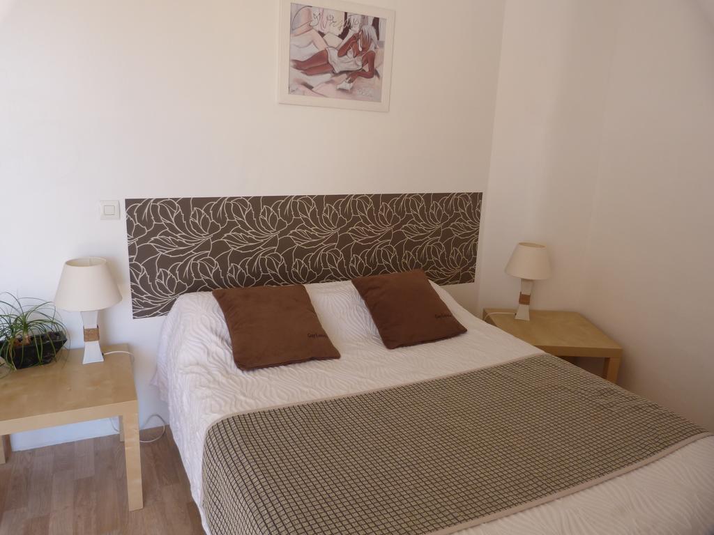 Hotel De Thau Mèze Екстериор снимка