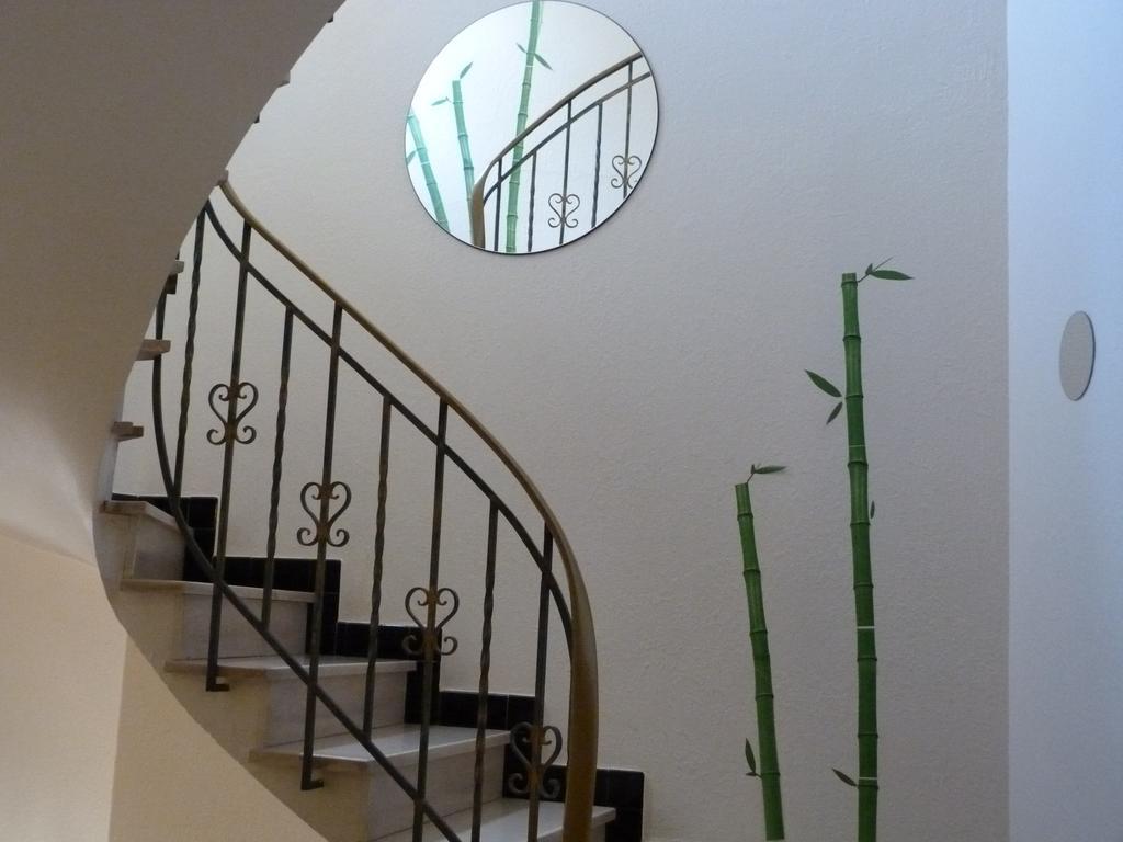 Hotel De Thau Mèze Екстериор снимка