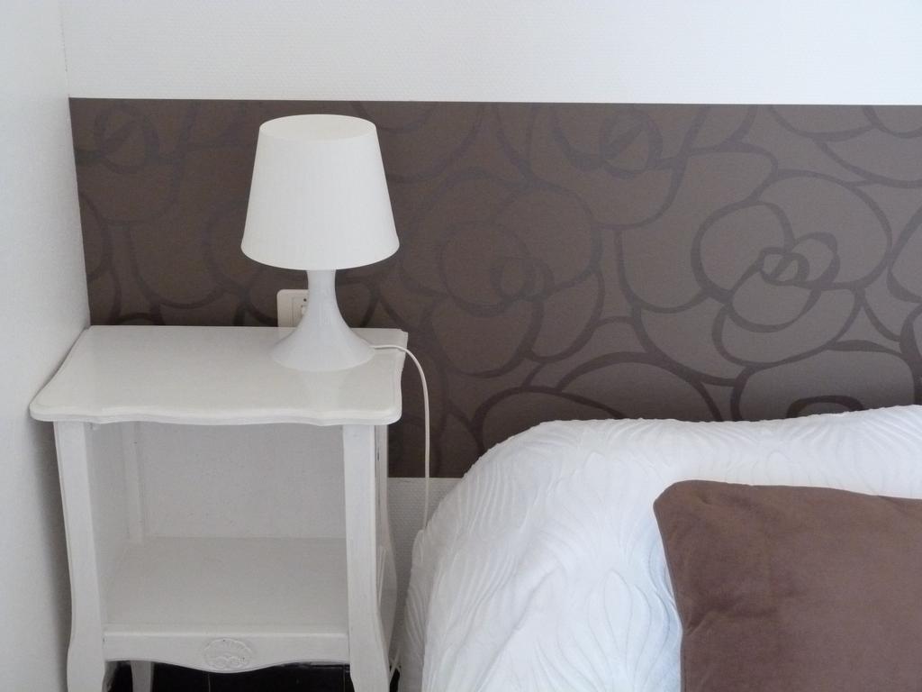 Hotel De Thau Mèze Екстериор снимка