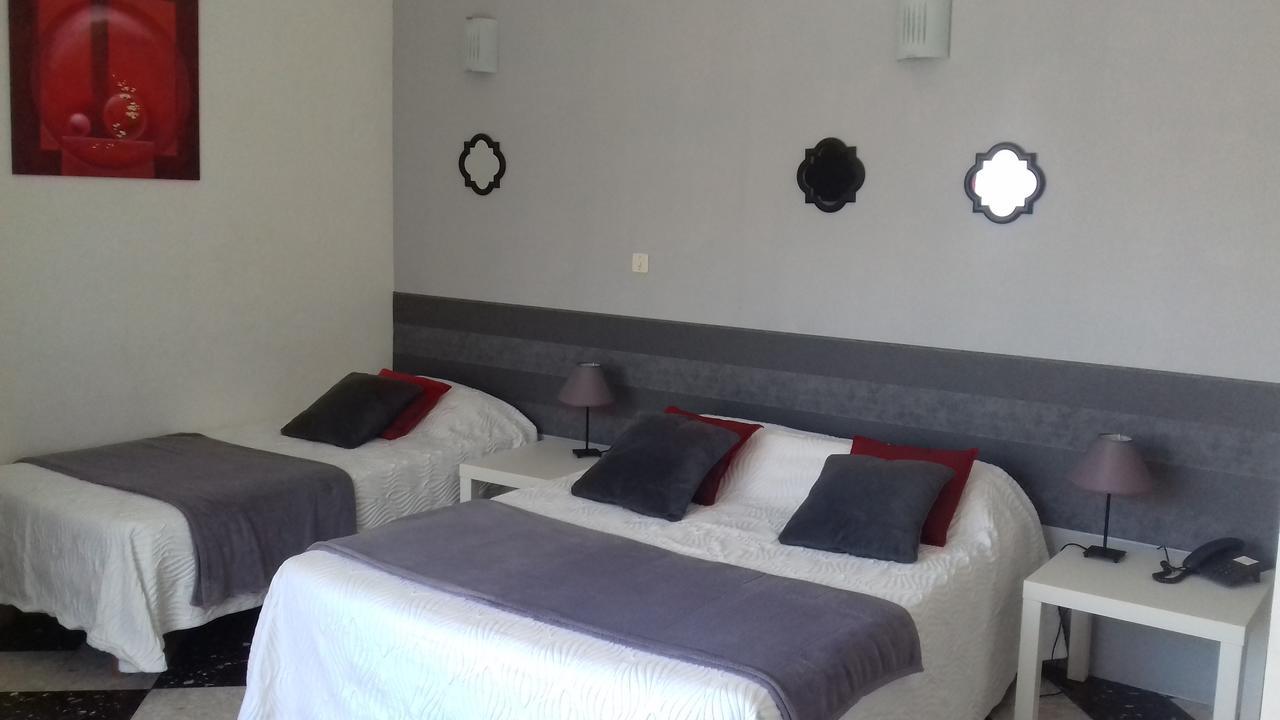 Hotel De Thau Mèze Екстериор снимка